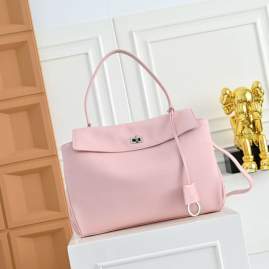 Picture of Balenciaga Handbags _SKUfw236449404fw
